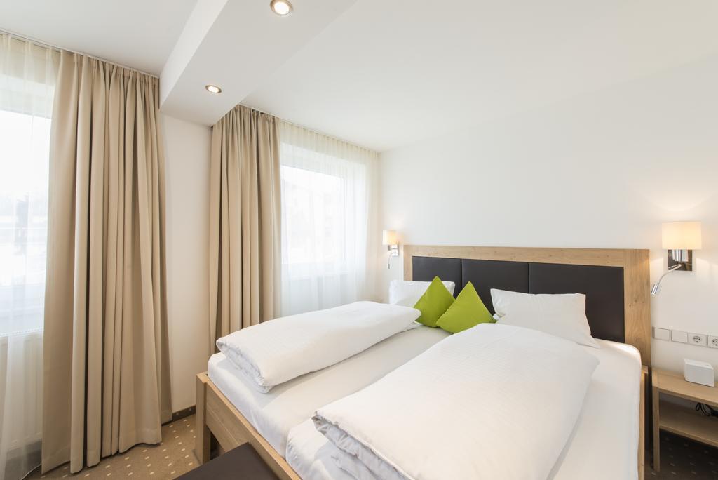 Apartment Paula Seefeld in Tirol Rom bilde